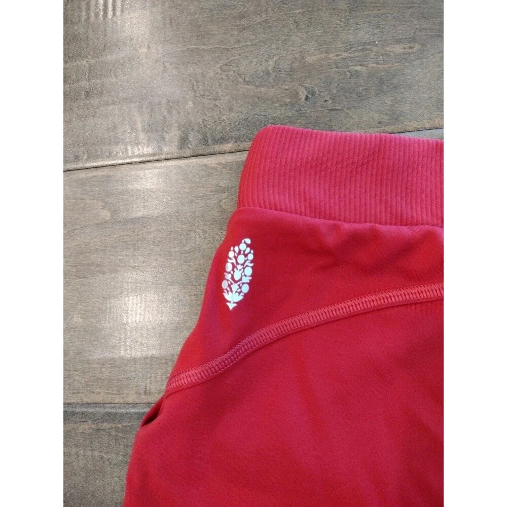 FREE PEOPLE Women's Movement red Mini Shorts - size S